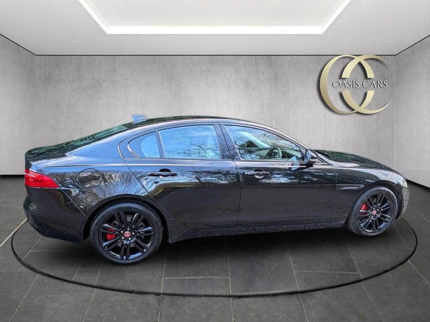 Used Jaguar XE 2017 for sale - 78134940: Photo 8