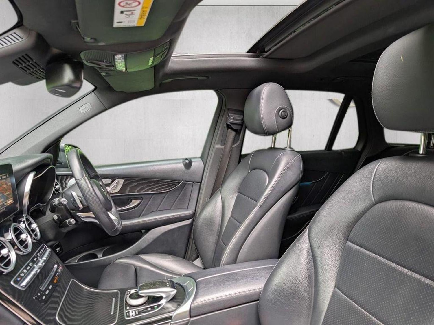 Used Mercedes-Benz GLC 2019 for sale - 76439828: Photo 6