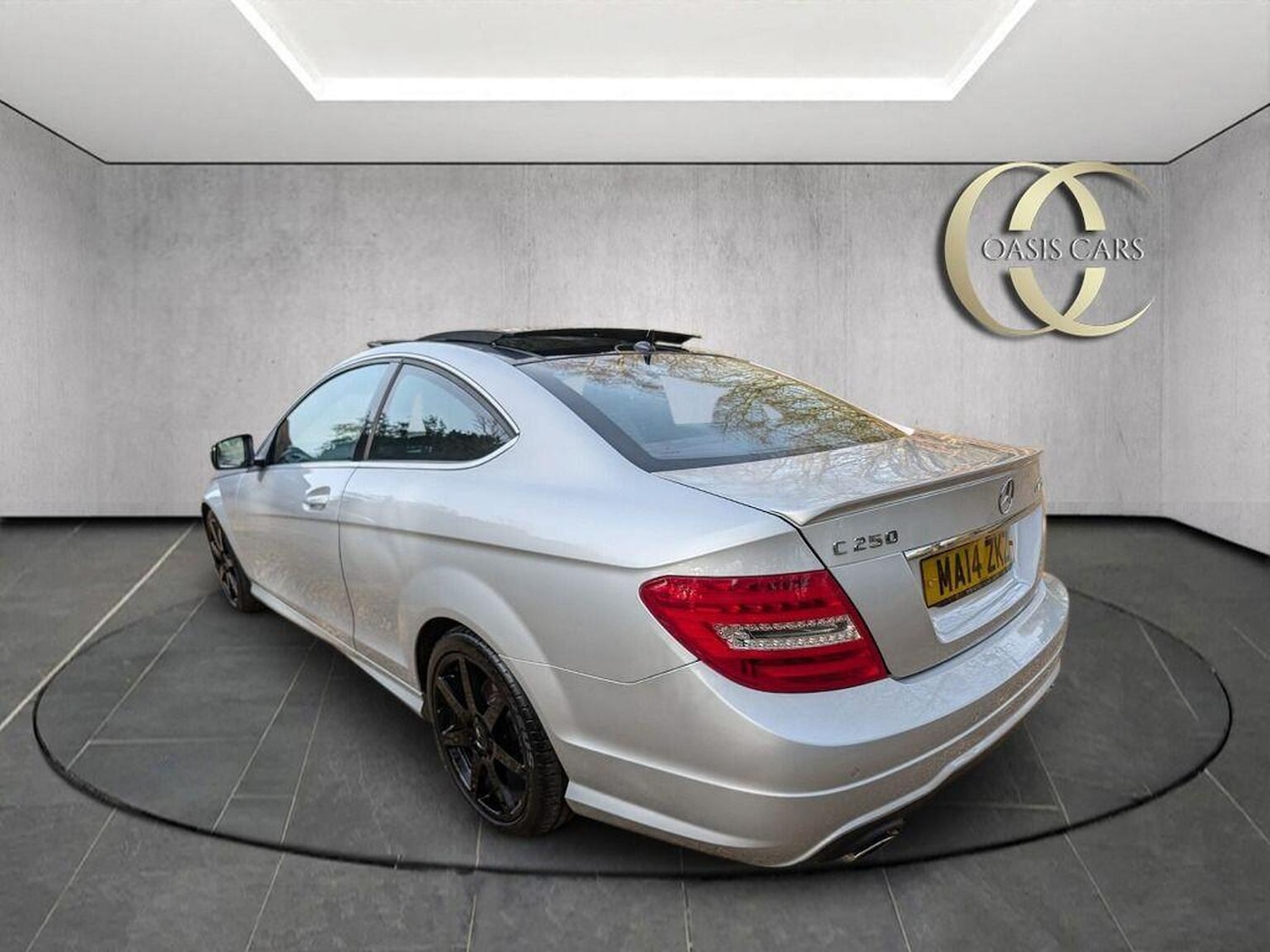 Used Mercedes-Benz C Class 2014 for sale - 77584509: Photo 8