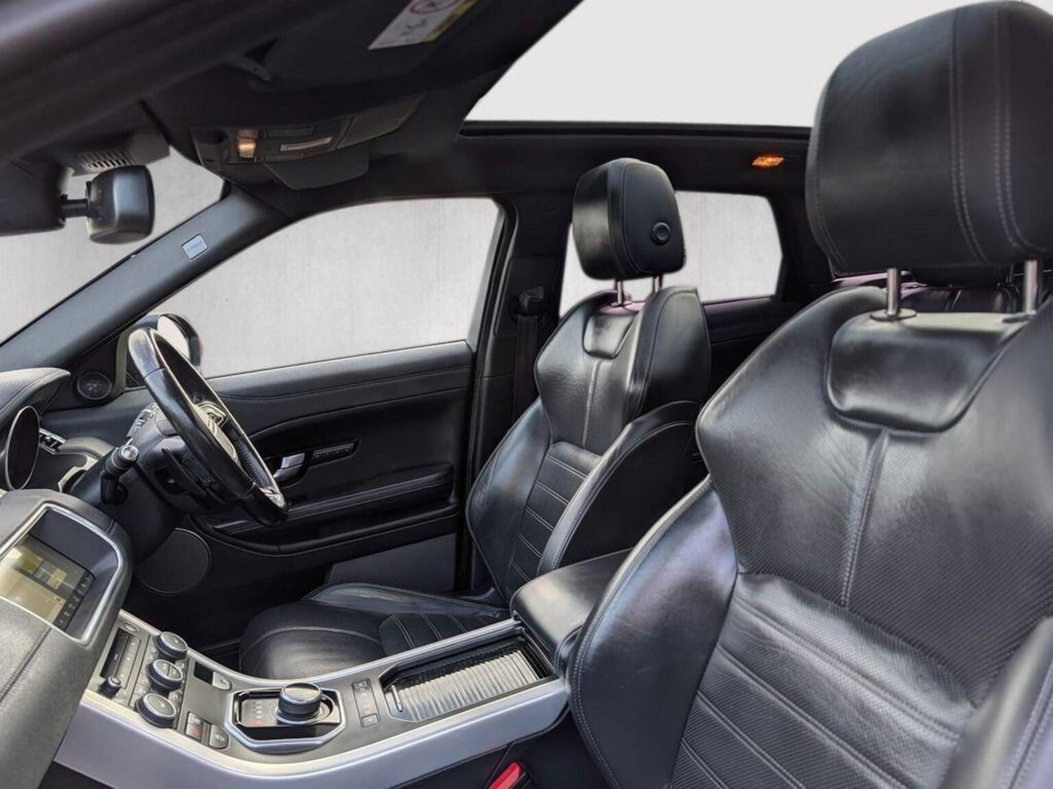 Used Land Rover Range Rover Evoque 2017 for sale - 77289109: Photo 3