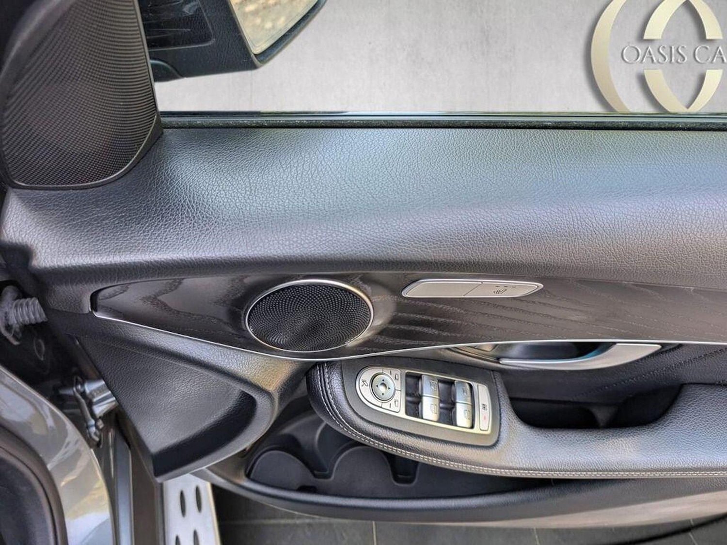 Used Mercedes-Benz GLC 2019 for sale - 76358162: Photo 14