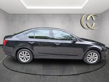 Used Skoda Octavia 2017 for sale - 75475412: Photo