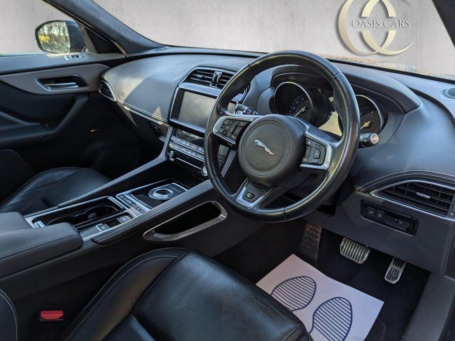 Used Jaguar F-Pace 2018 for sale - 78018408: Photo 2