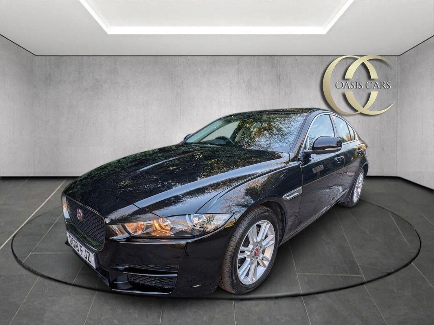 Used Jaguar XE 2018 for sale - 77735722: Photo 13