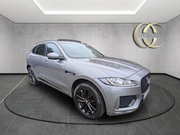 Used Jaguar F-Pace 2020 for sale - 76591586: Photo