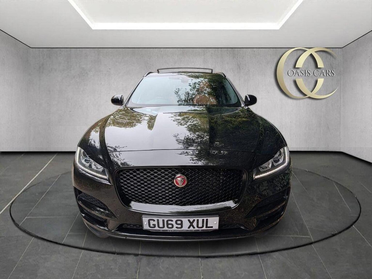 Used Jaguar F-Pace 2020 for sale - 76313970: Photo 4