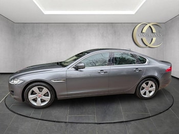 Used Jaguar XF 2018 for sale - 77792834: Photo