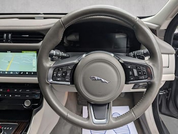 Used Jaguar XF 2018 for sale - 77792834: Photo