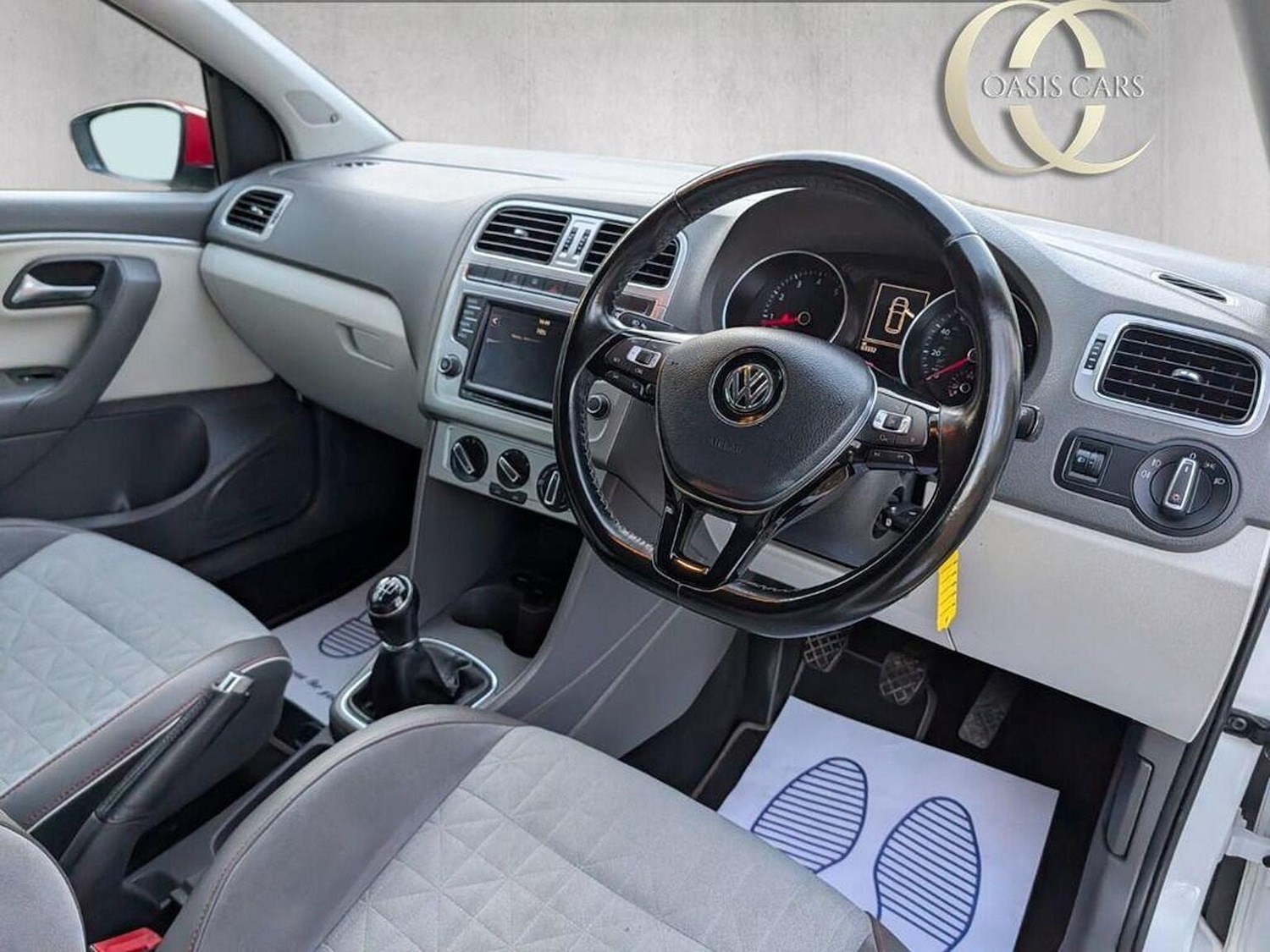 Used Volkswagen Polo 2017 for sale - 77584579: Photo 3