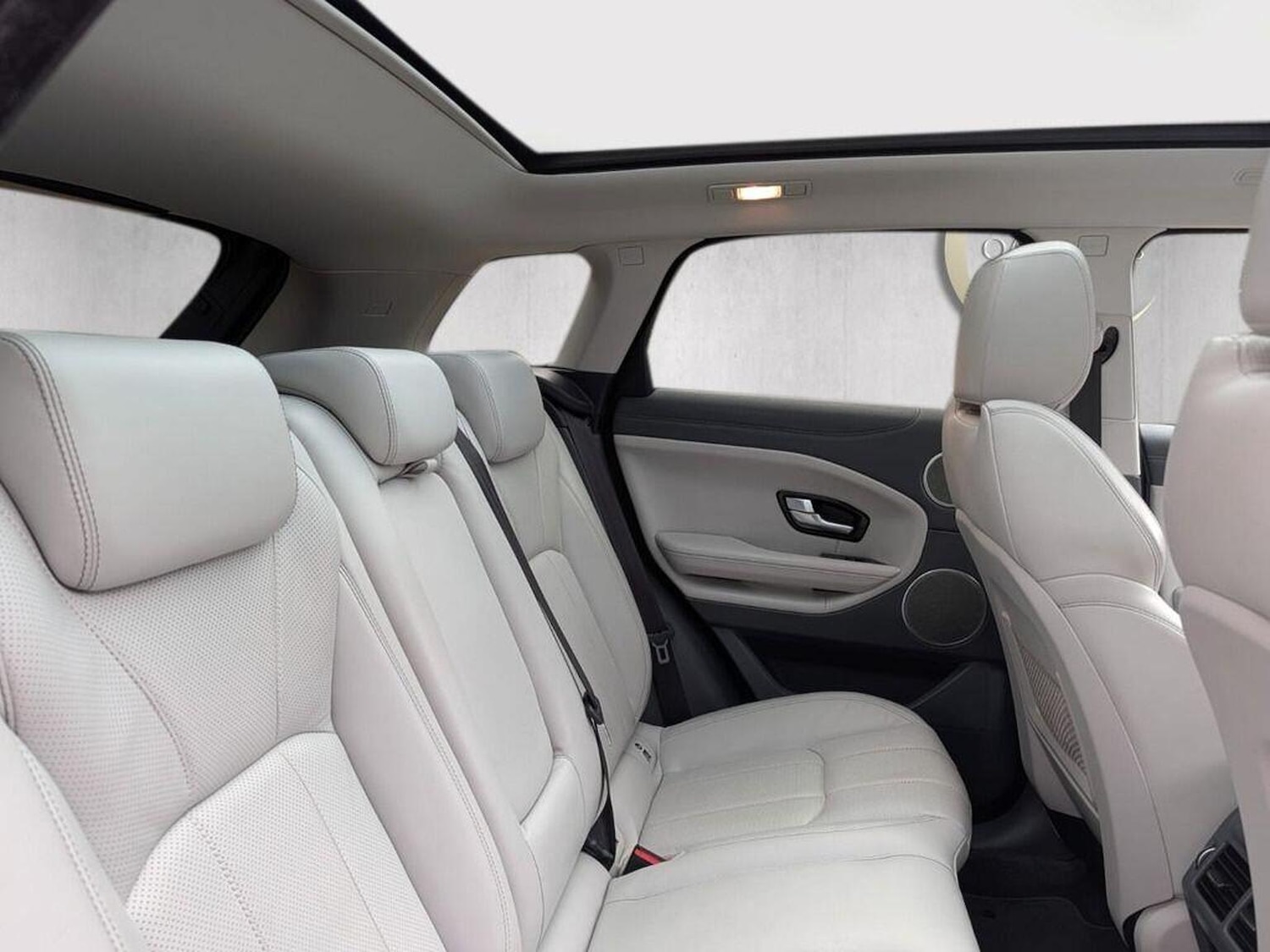 Used Land Rover Range Rover Evoque 2015 for sale - 77584419: Photo 9