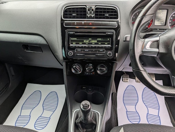Used Volkswagen Polo 2012 for sale - 76268480: Photo 10