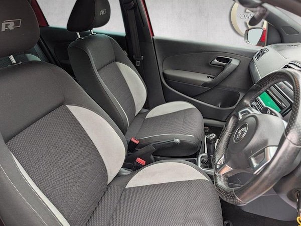 Used Volkswagen Polo 2012 for sale - 76268480: Photo 7