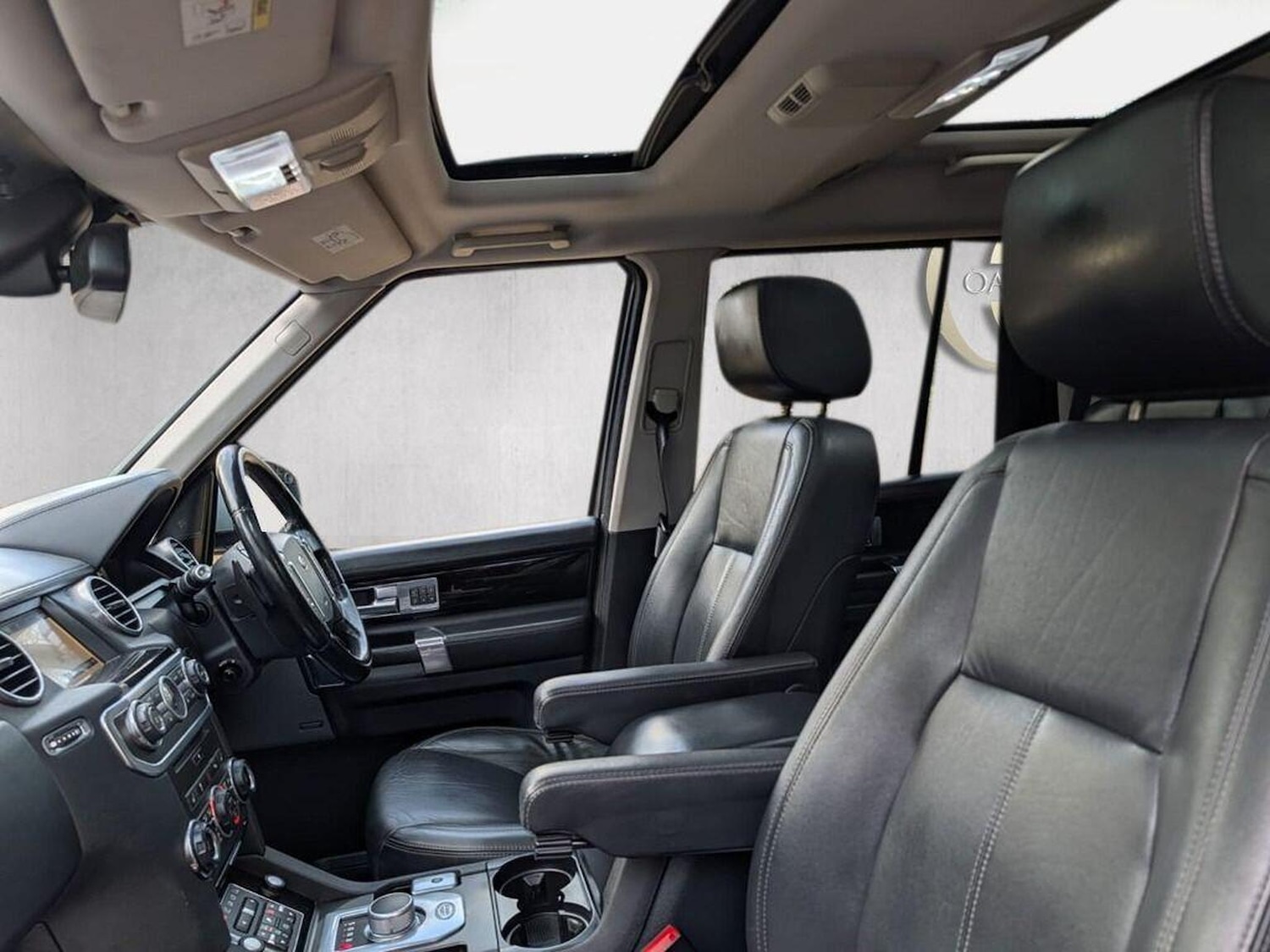 Used Land Rover Discovery 2014 for sale - 78213656: Photo 11