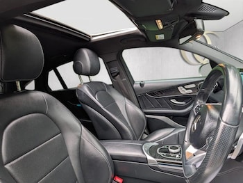 Used Mercedes-Benz GLC 2018 for sale - 77465149: Photo