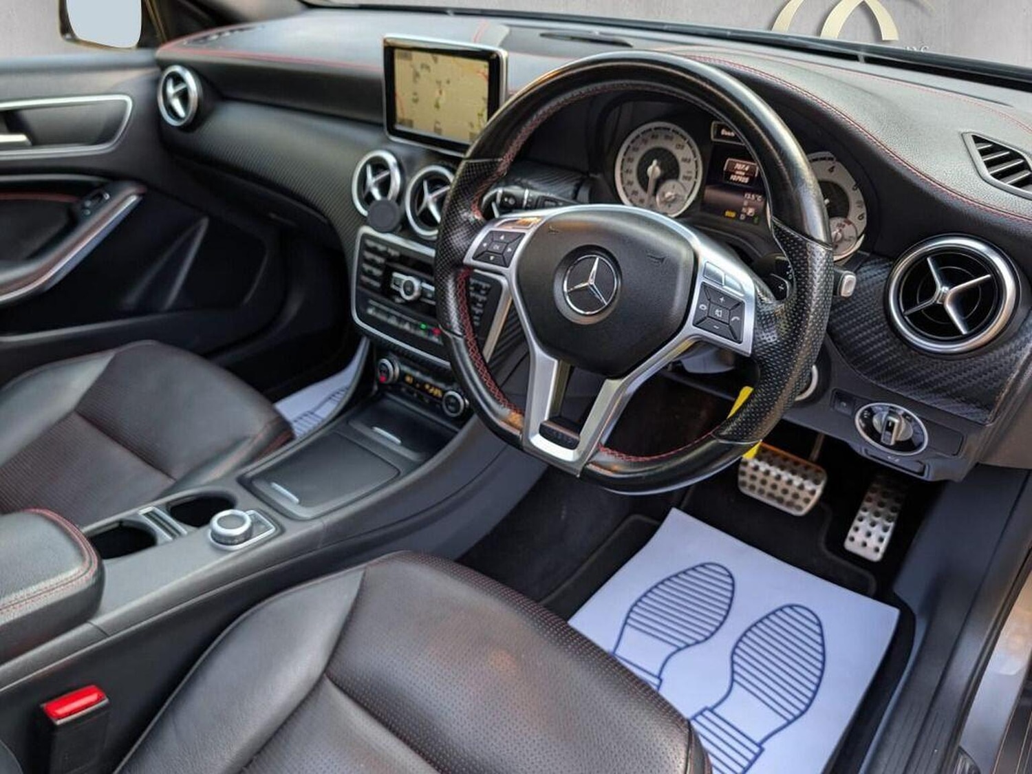 Used Mercedes-Benz A-Class 2014 for sale - 77792840: Photo 9