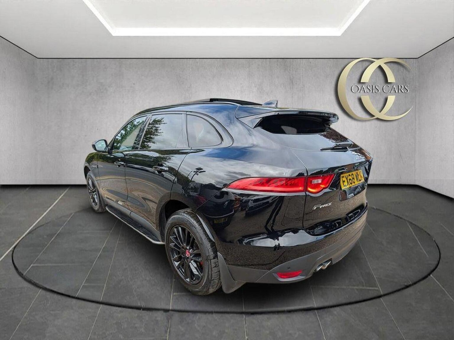Used Jaguar F-Pace 2018 for sale - 76082780: Photo 10