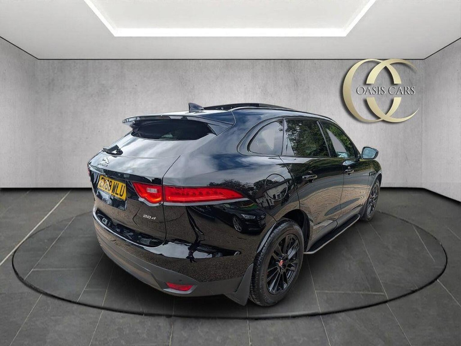 Used Jaguar F-Pace 2018 for sale - 76082780: Photo 15