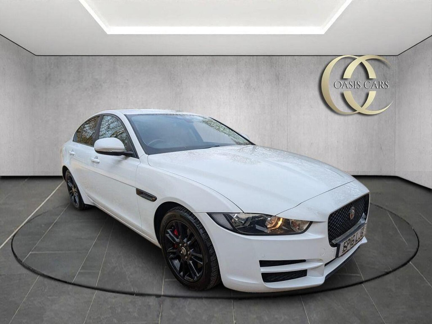 Used Jaguar XE 2016 for sale - 77880958: Photo 10