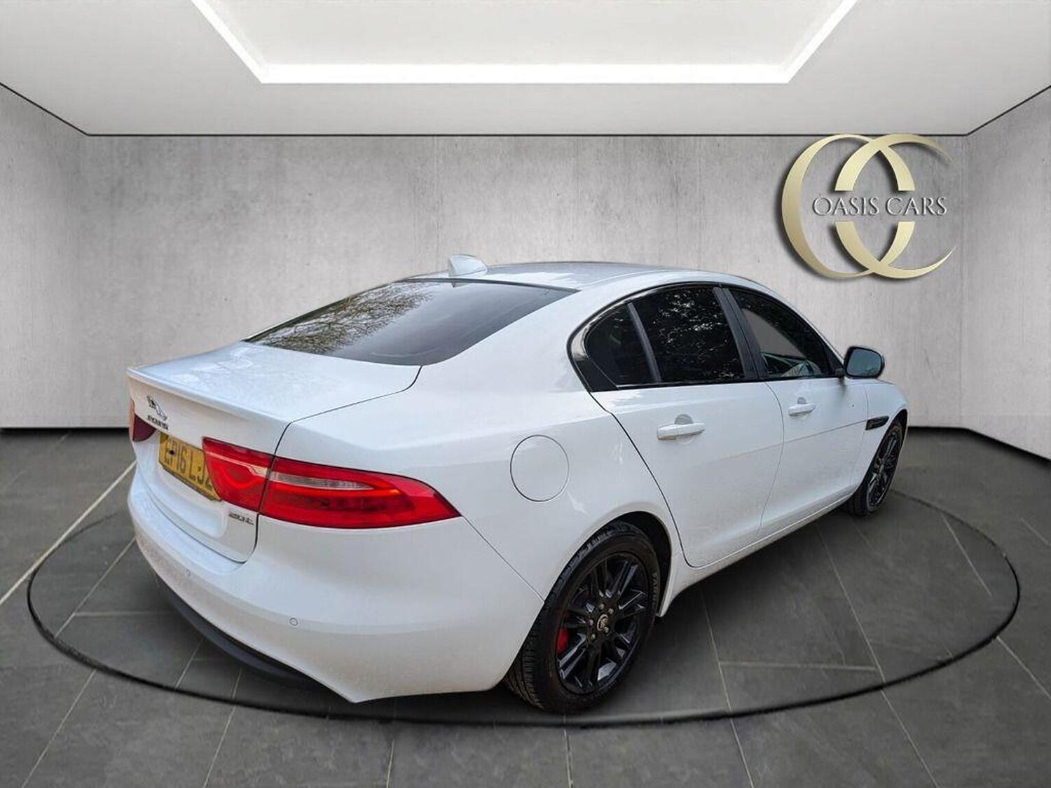 Used Jaguar XE 2016 for sale - 77880958: Photo 13