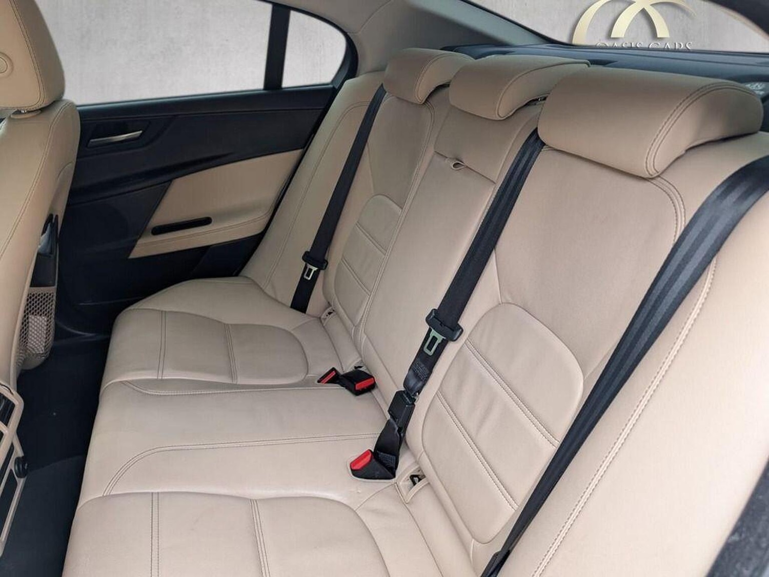 Used Jaguar XE 2016 for sale - 77880958: Photo 14