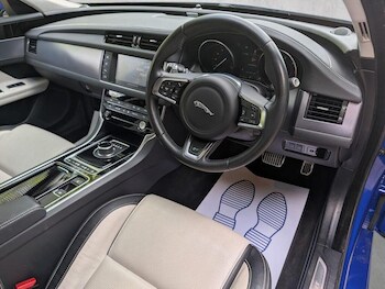 Used Jaguar XF 2018 for sale - 78373363: Photo