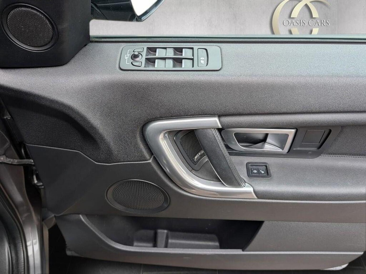 Used Land Rover Discovery Sport 2019 for sale - 77395210: Photo 11