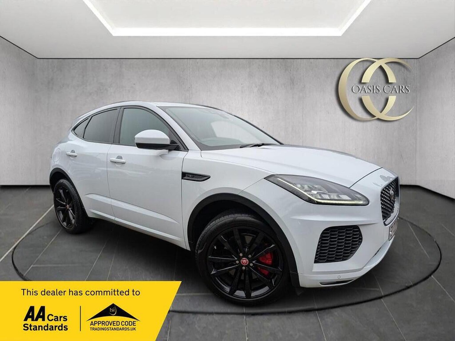 Used Jaguar E-Pace 2020 for sale - 76656192: Photo 1