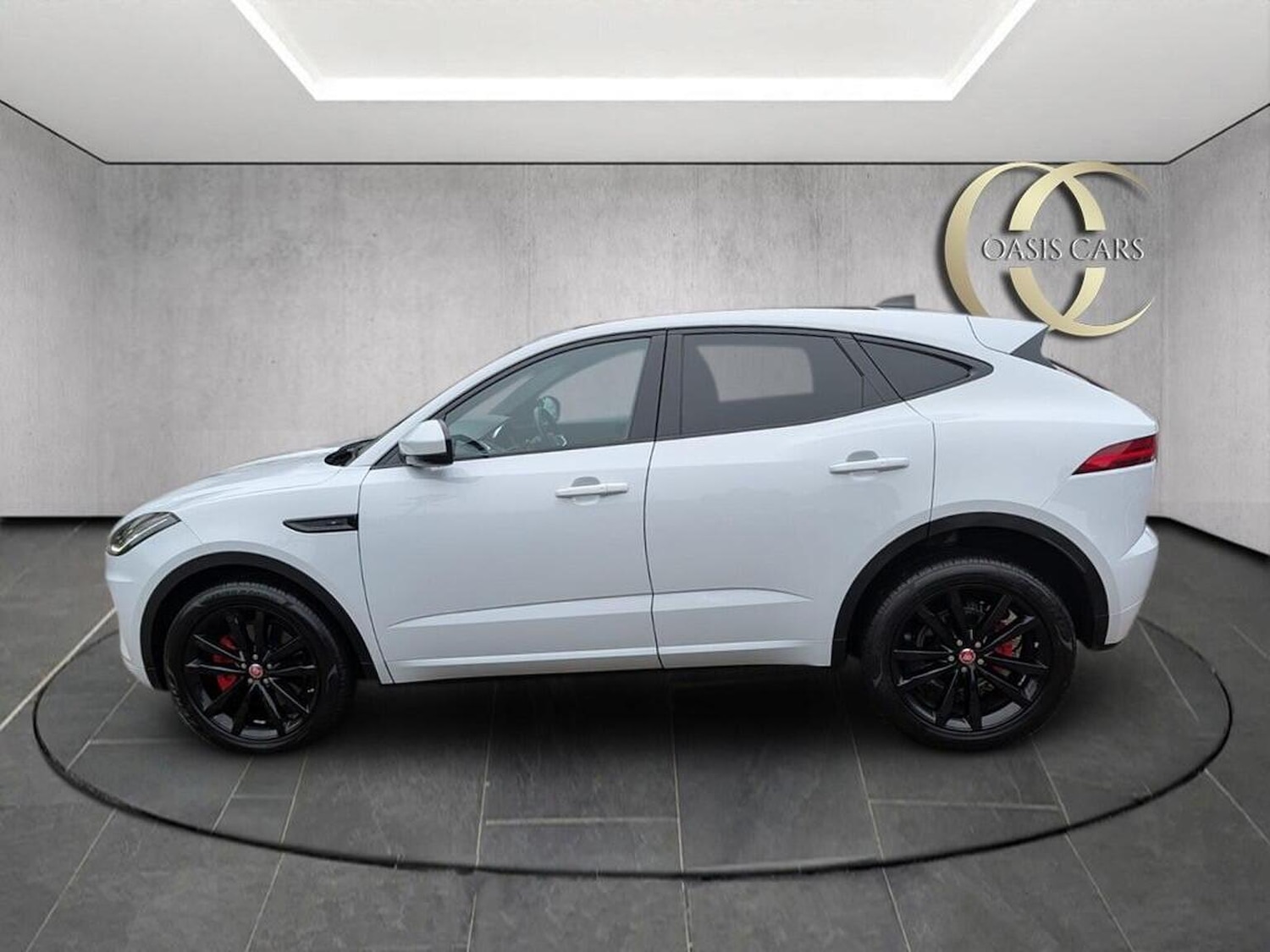Used Jaguar E-Pace 2020 for sale - 76656192: Photo 11