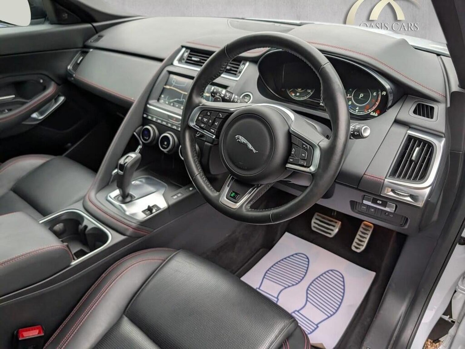 Used Jaguar E-Pace 2020 for sale - 76656192: Photo 3