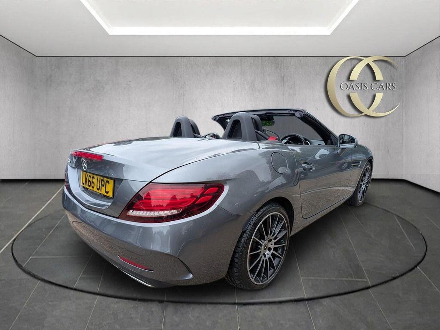 Used Mercedes-Benz SLC 2016 for sale - 76093795: Photo 4