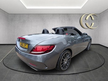 Used Mercedes-Benz SLC 2016 for sale - 76093795: Photo