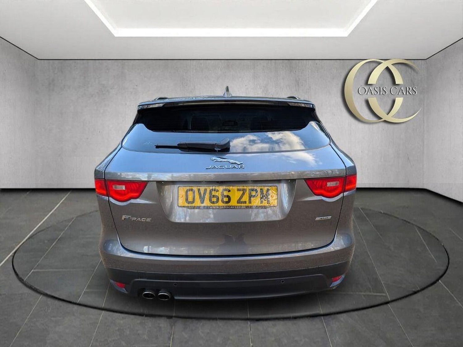 Used Jaguar F-Pace 2016 for sale - 76896956: Photo 11