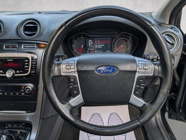 Used Ford Mondeo 2011 for sale - 76120173: Photo 15