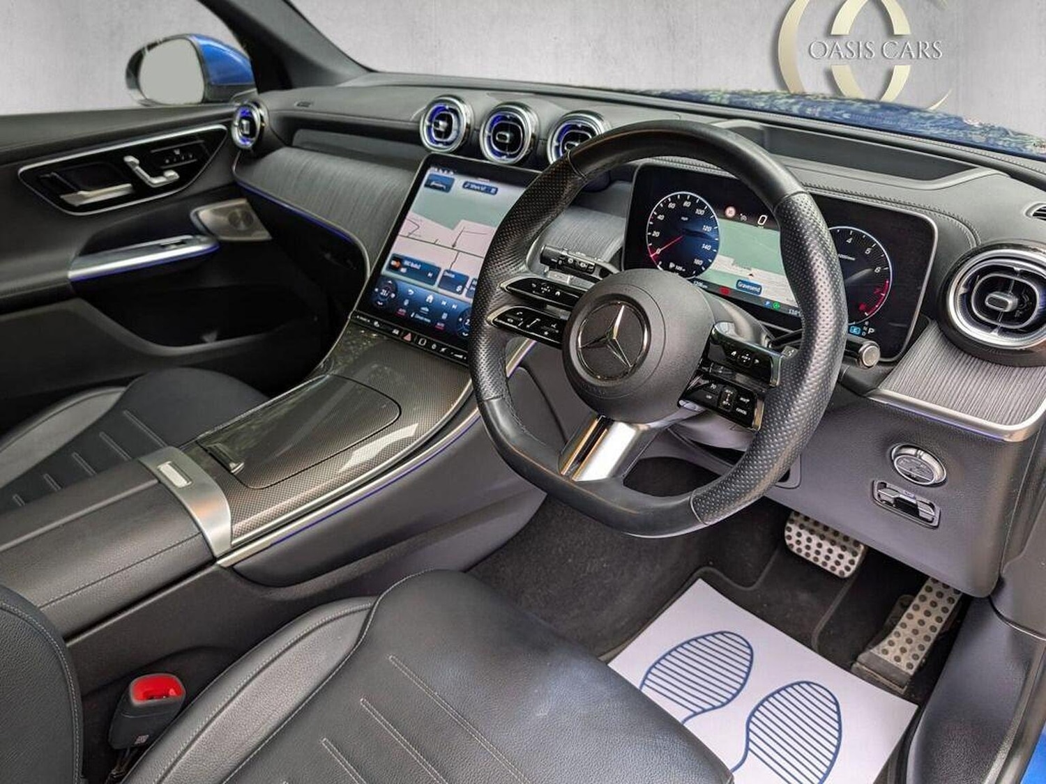 Used Mercedes-Benz GLC 2023 for sale - 76082615: Photo 2