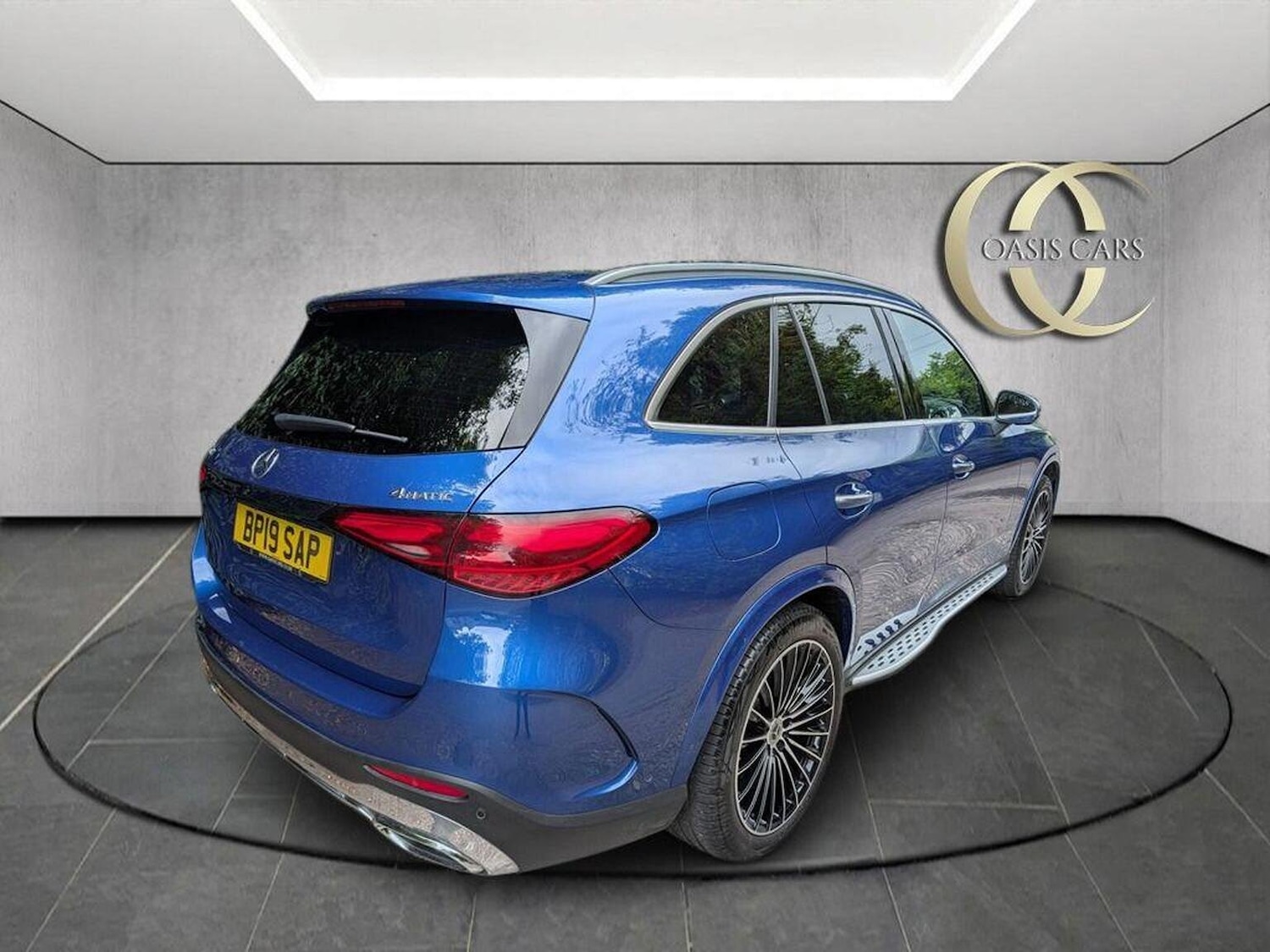 Used Mercedes-Benz GLC 2023 for sale - 76082615: Photo 8