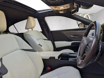 Used Lexus ES 2021 for sale - 77991728: Photo