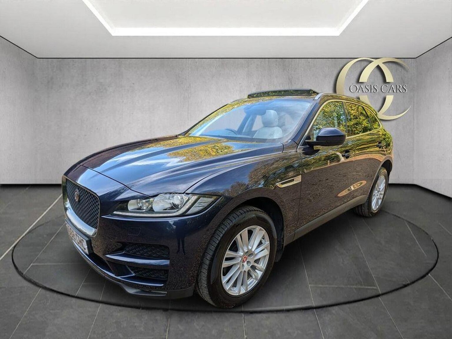 Used Jaguar F-Pace 2018 for sale - 76358146: Photo 14
