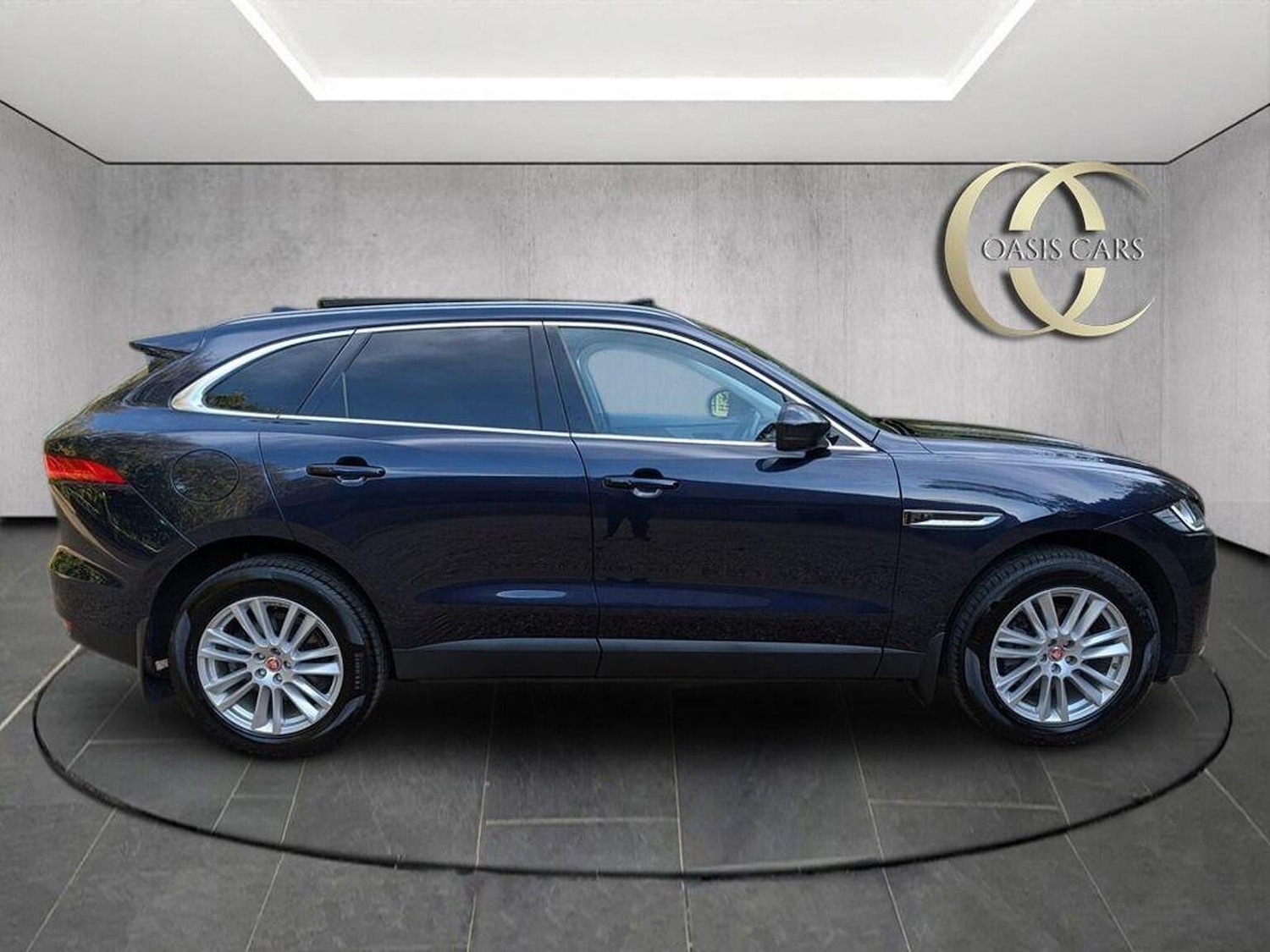 Used Jaguar F-Pace 2018 for sale - 76358146: Photo 7