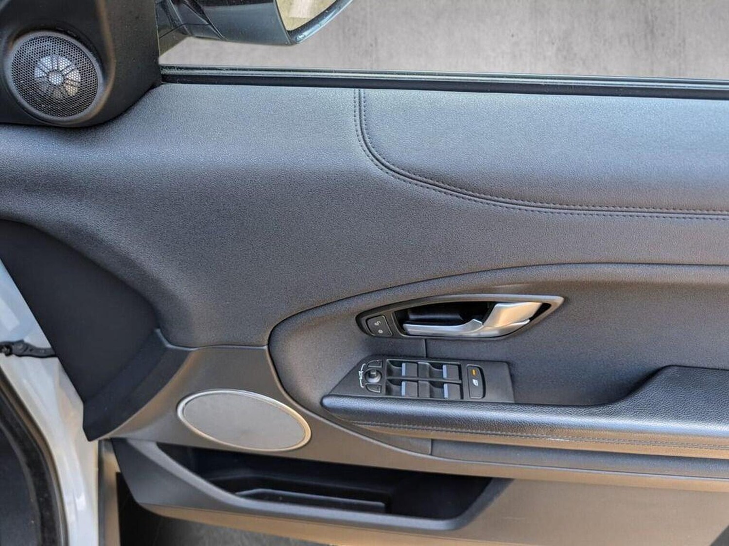 Used Land Rover Range Rover Evoque 2017 for sale - 77891601: Photo 11