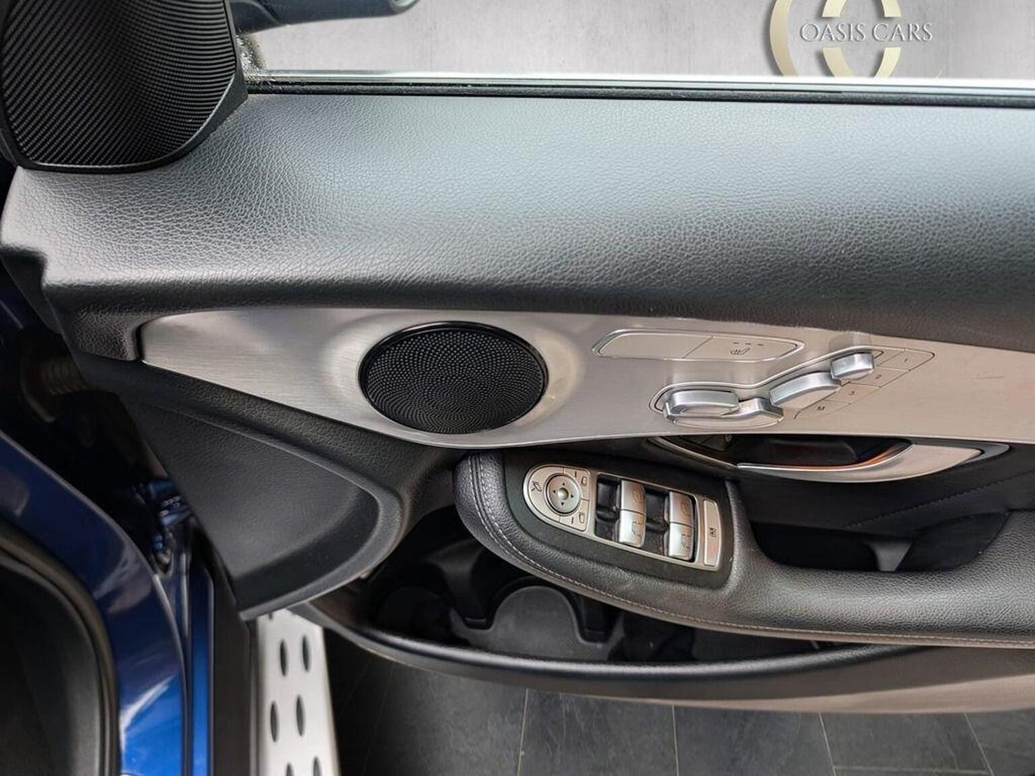 Used Mercedes-Benz GLC 2017 for sale - 76656198: Photo 12