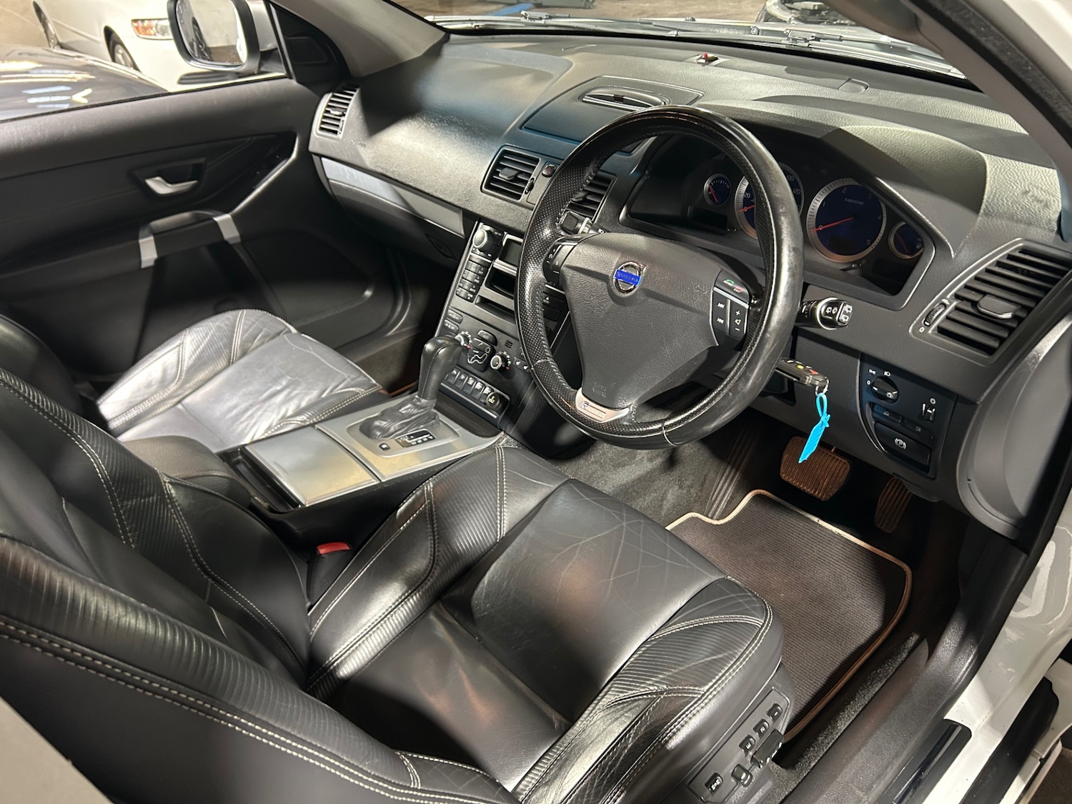 Used Volvo XC90 2013 for sale - 76879603: Photo 10