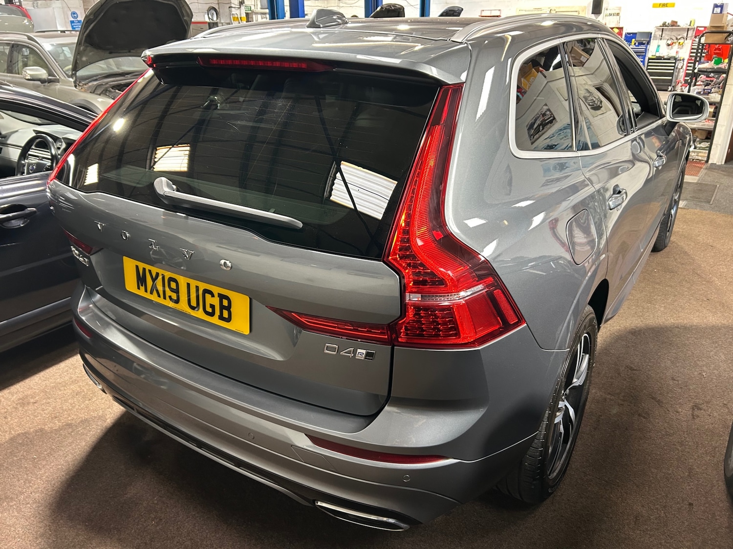 Used Volvo XC60 2019 for sale - 76476717: Photo 5