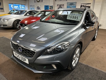 2015 (15) - D2 Cross Country Lux Nav 5dr