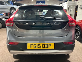 Used Volvo V40 2015 for sale - 77200882: Photo