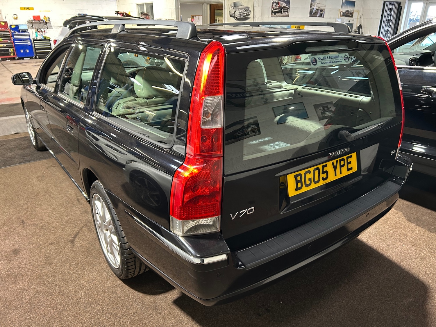 Used Volvo V70 2005 for sale - 77848195: Photo 4