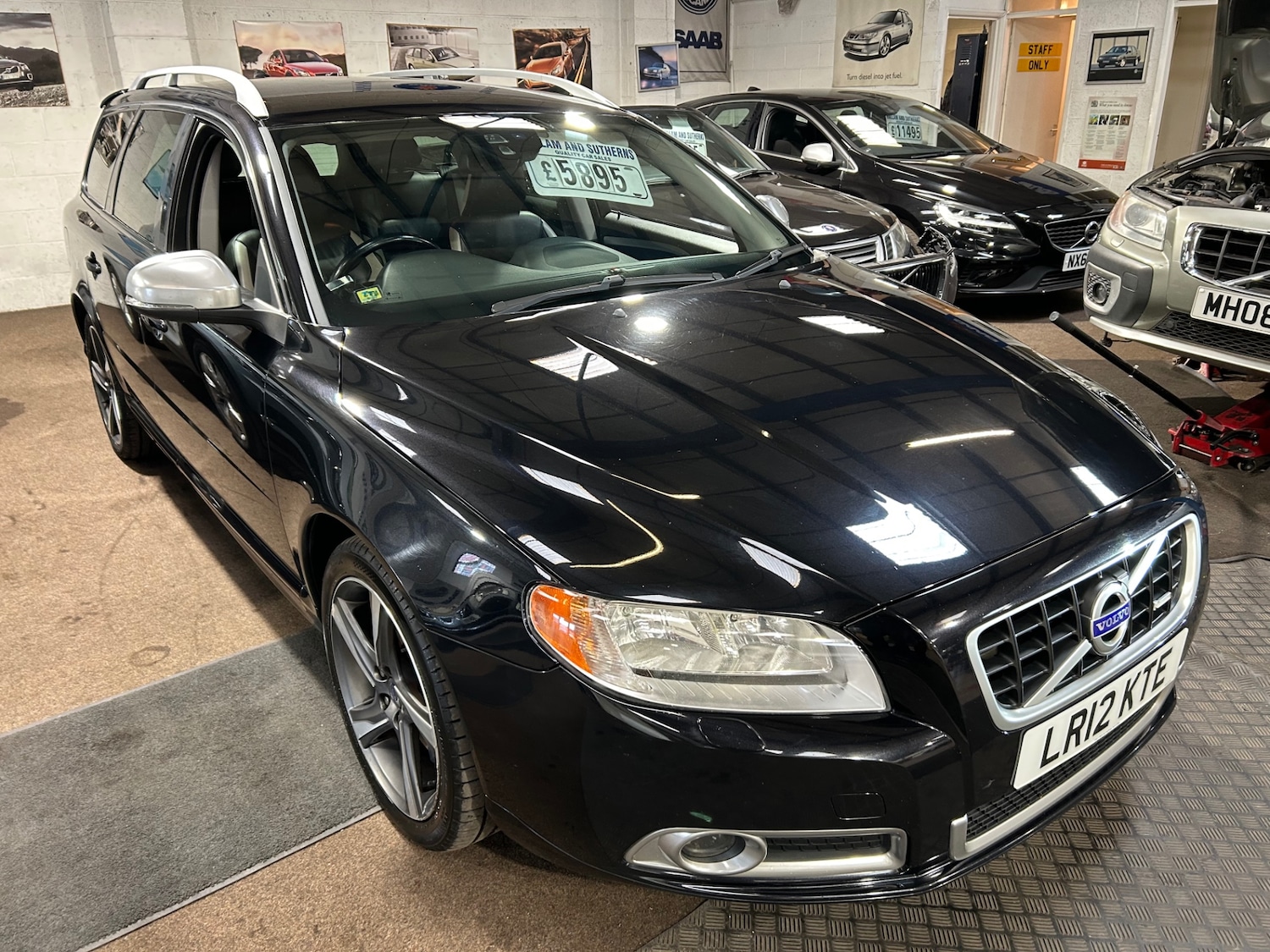 Used Volvo V70 2012 for sale - 76421930: Photo 3