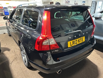 Used Volvo V70 2012 for sale - 76421930: Photo
