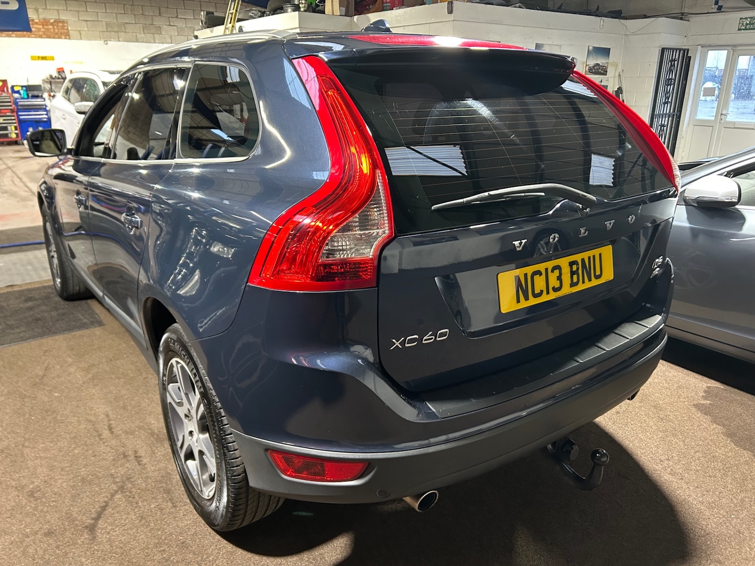 Used Volvo XC60 2013 for sale - 77595047: Photo 4