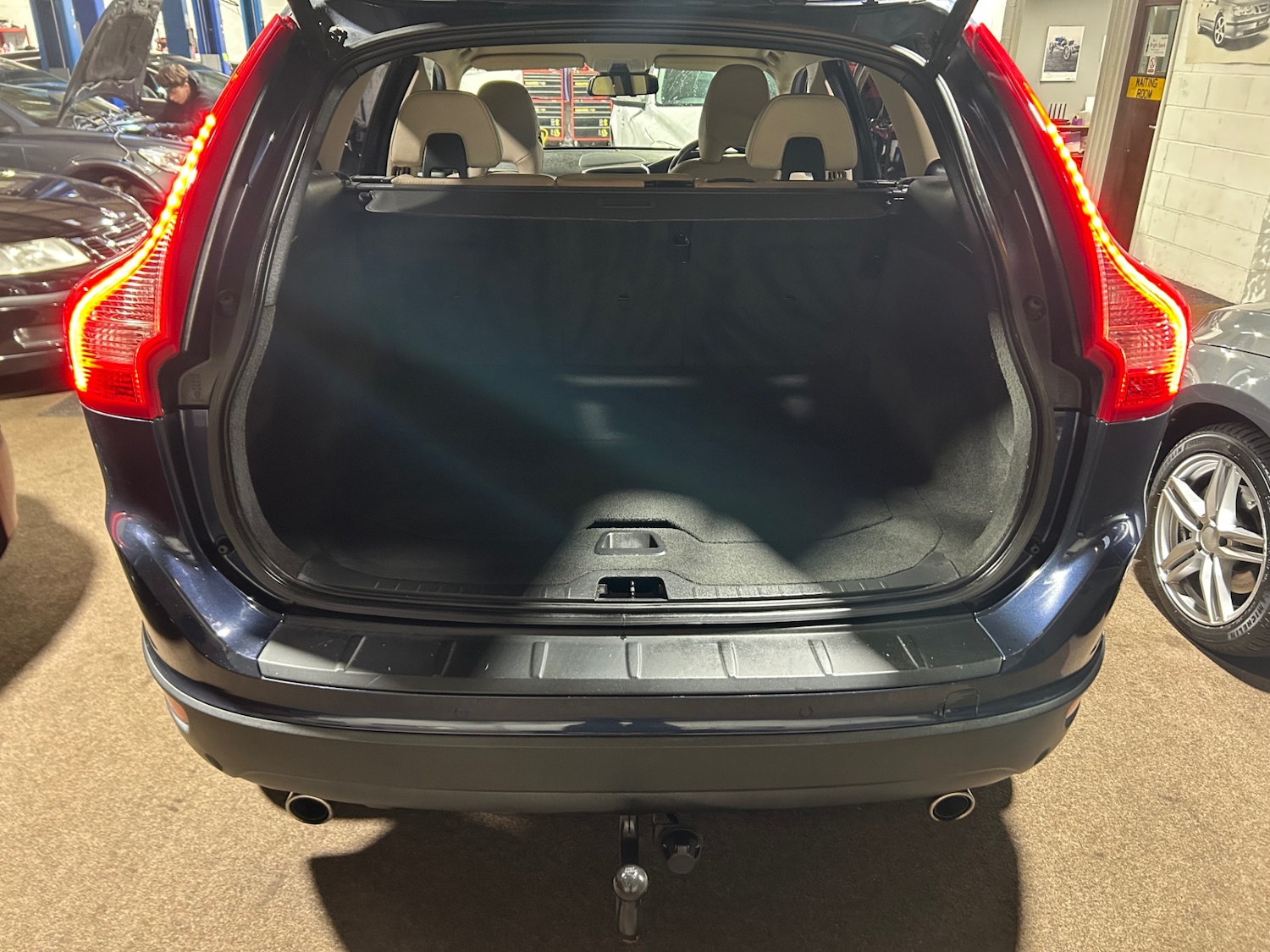 Used Volvo XC60 2013 for sale - 77595047: Photo 7