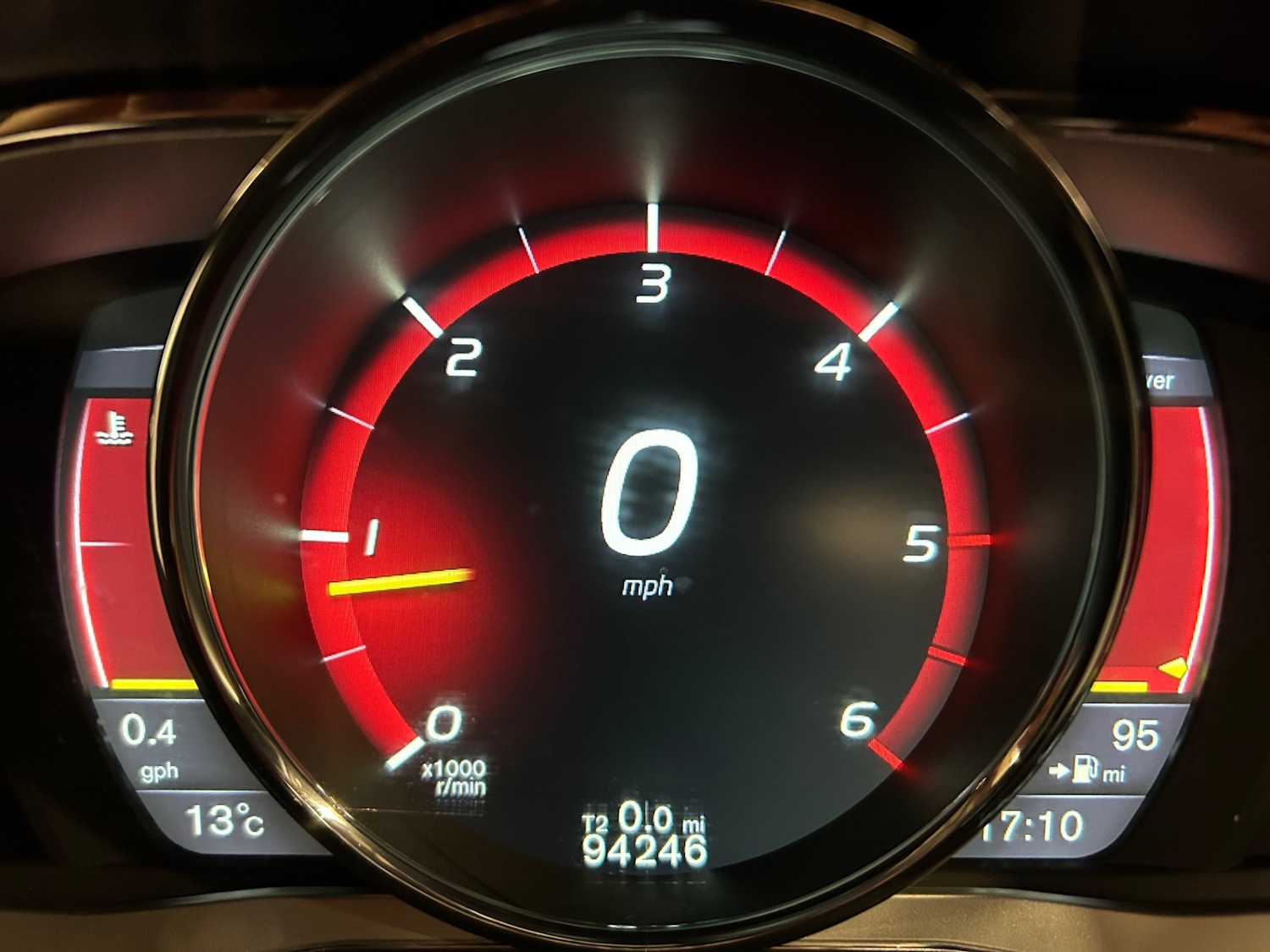 Used Volvo XC60 2014 for sale - 77285791: Photo 10